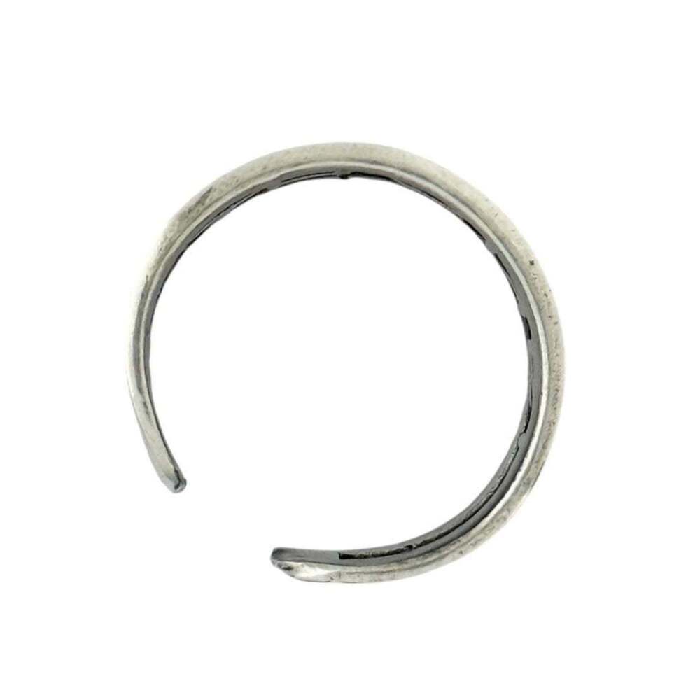 CHANEL Authentic Ring - Picture 6 of 9